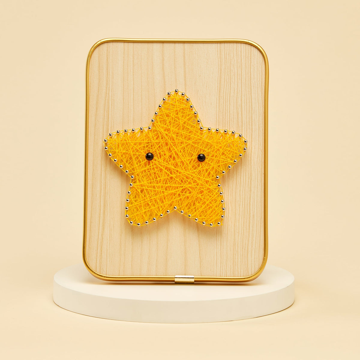 Kitsville String Art Kit – Wooden DIY Craft Kit