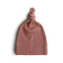 Load image into Gallery viewer, Mushie Organic Cotton Ribbed Baby Beanie
