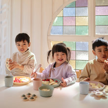 Load image into Gallery viewer, Dinnerware Fork and Spoon Set
