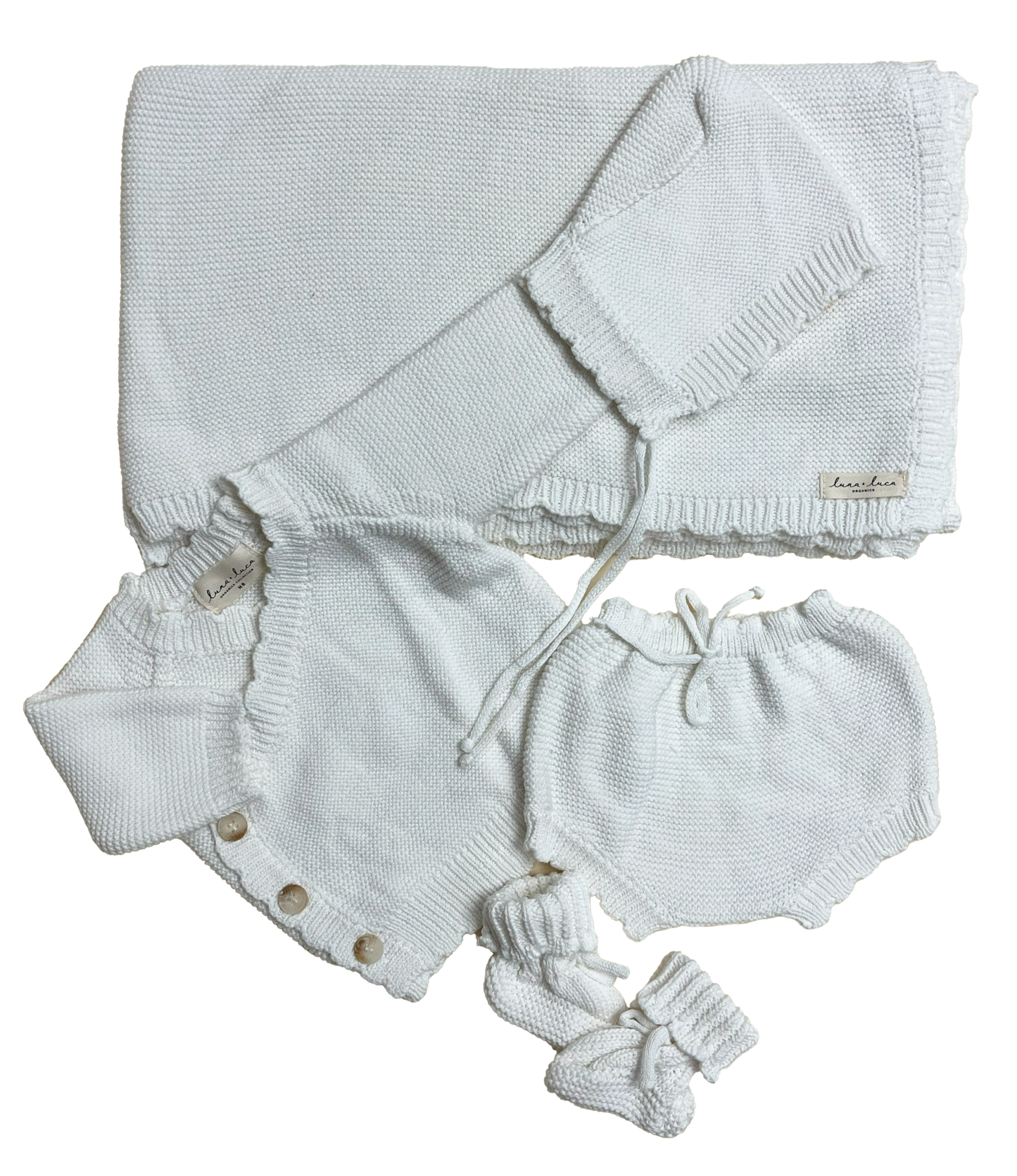 Luca + Luna Bring Me Home Organic Cotton Scallop Newborn Bundle - White