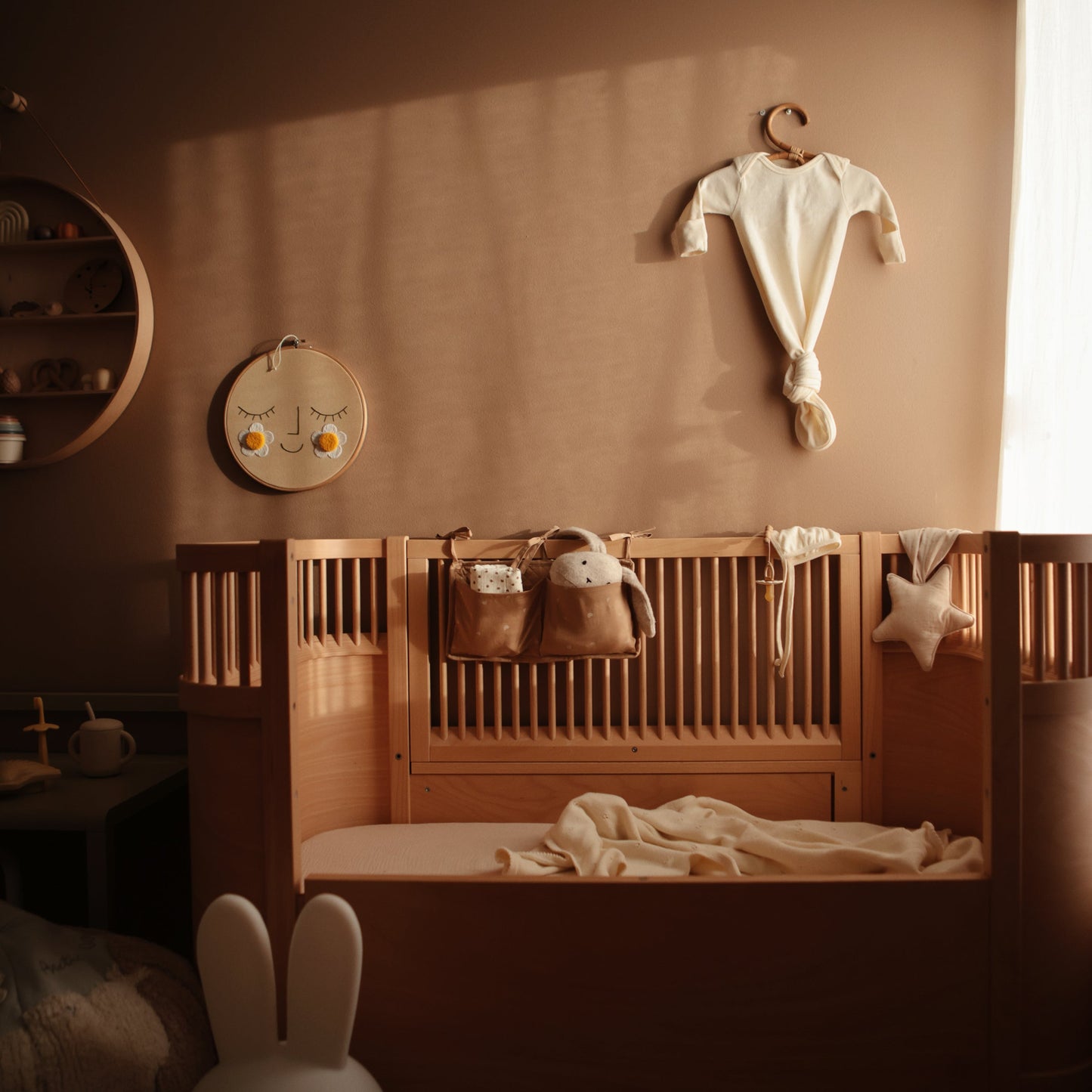 Mushie Organic Cotton Ribbed Baby Bonnet