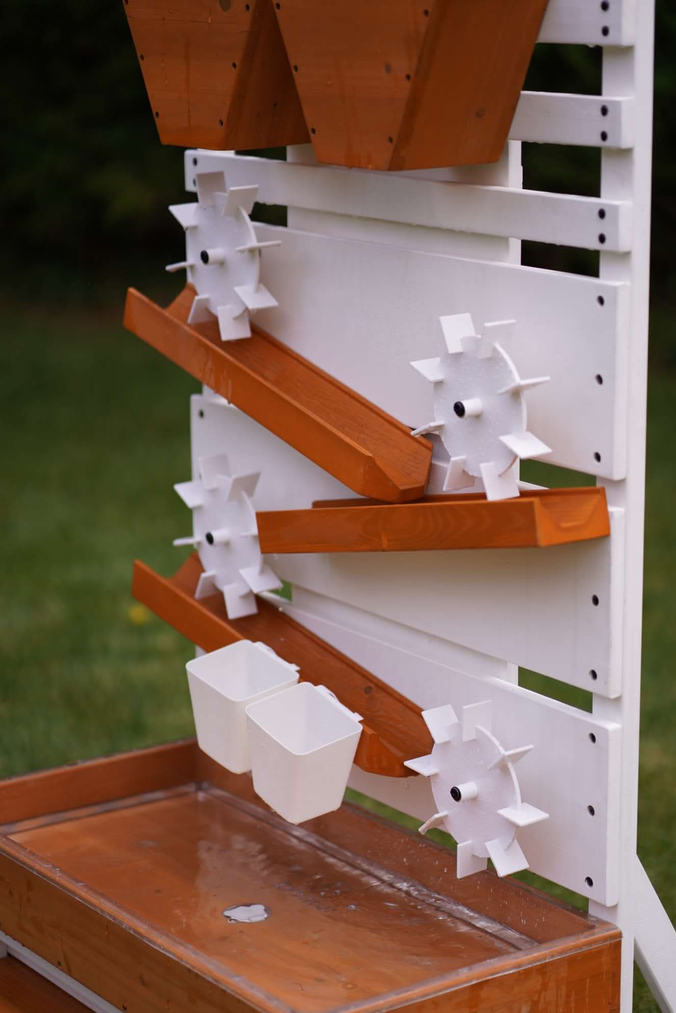 Avenlur Large Eco-Friendly Wooden Water Table – Multi-Level Sensory Play with Water Wheels & Tabletop