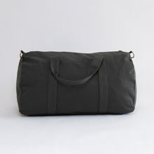Load image into Gallery viewer, Terra Thread Bumi Eco Sustainable Sports Duffel Bag
