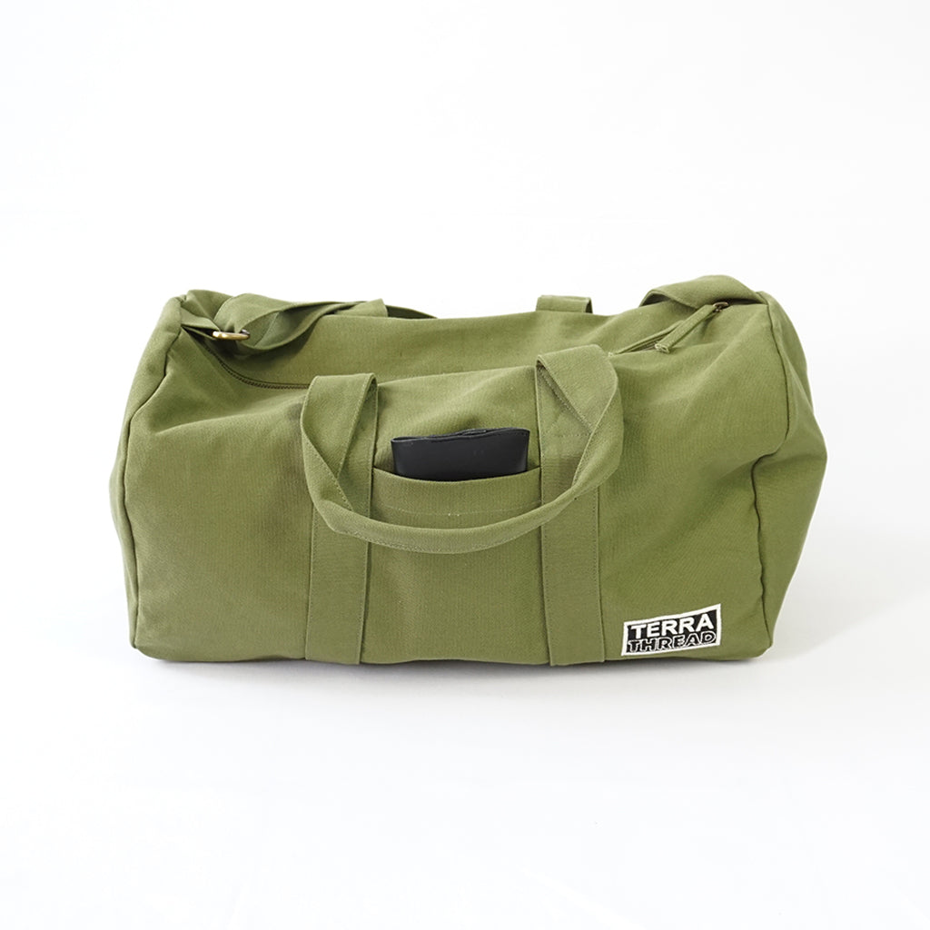 Terra Thread Aarde Eco-Friendly Gym Sports Camp Weekender Duffle Bag