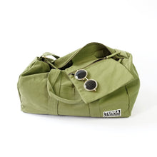 Load image into Gallery viewer, Terra Thread Aarde Eco-Friendly Gym Sports Camp Weekender Duffle Bag
