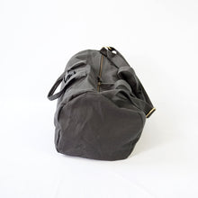 Load image into Gallery viewer, Terra Thread Aarde Eco-Friendly Gym Sports Camp Weekender Duffle Bag
