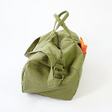 Load image into Gallery viewer, Terra Thread Bumi Eco Sustainable Sports Duffel Bag
