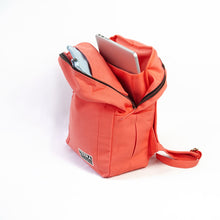 Load image into Gallery viewer, Terra Thread Earth Sustainable GOTS Organic Cotton Backpack
