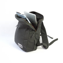Load image into Gallery viewer, Terra Thread Earth Sustainable GOTS Organic Cotton Backpack
