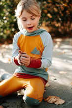 Load image into Gallery viewer, Kids Free Range Merino Hoodie

