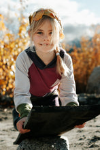 Load image into Gallery viewer, Kids Free Range Merino Hoodie
