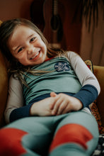 Load image into Gallery viewer, Playdate Merino Leggings
