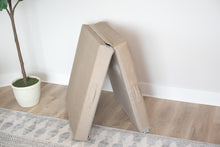 Load image into Gallery viewer, Velcro Base Pillow Pack
