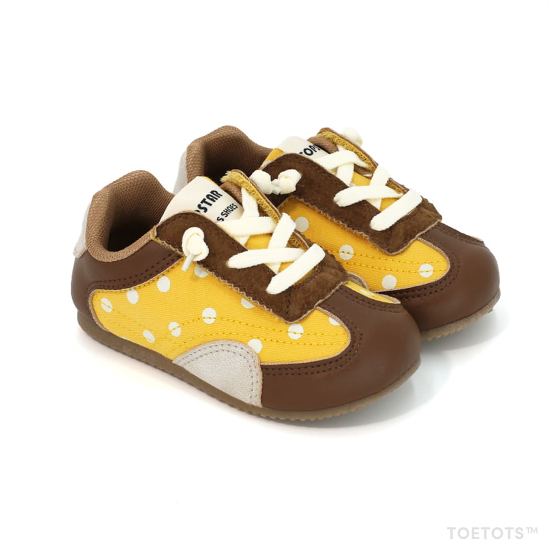 Dotty Kid Sneaker – Recycled Leather, Natural Rubber Sole
