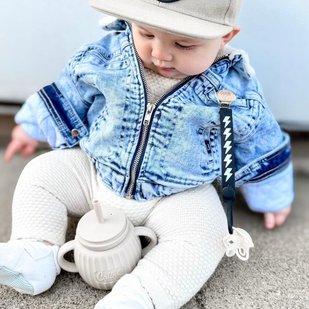 Calla and Friends Silicone Non-Toxic Nash Everything Pacifier Clip - Bolt