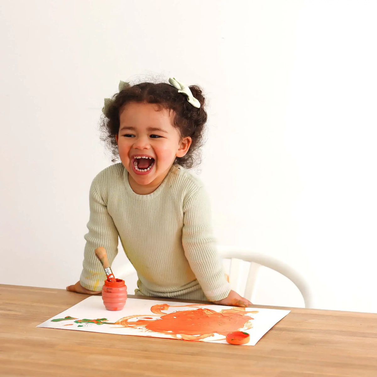 Honeysticks Non-Toxic Finger Paints for Toddlers – Thick, Washable, 6 Colors