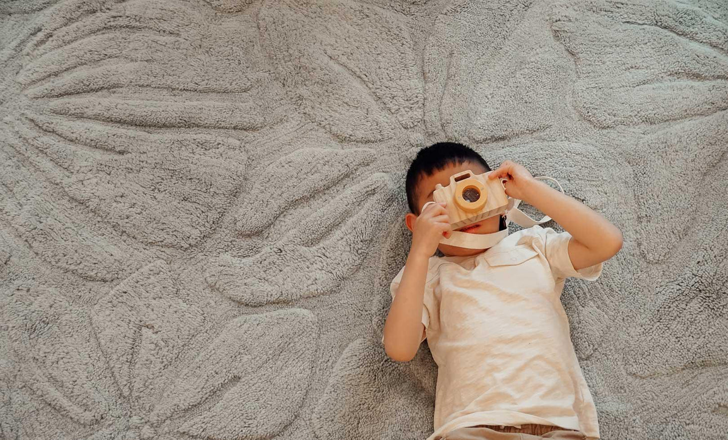 Sage & Wild Floral Field Washable Wool Rug - RWS Certified New Zealand Wool with Raised Floral Design