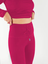 Load image into Gallery viewer, Adult Baselayer Leggings – 100% Merino Wool
