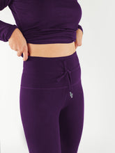 Load image into Gallery viewer, Adult Baselayer Leggings – 100% Merino Wool

