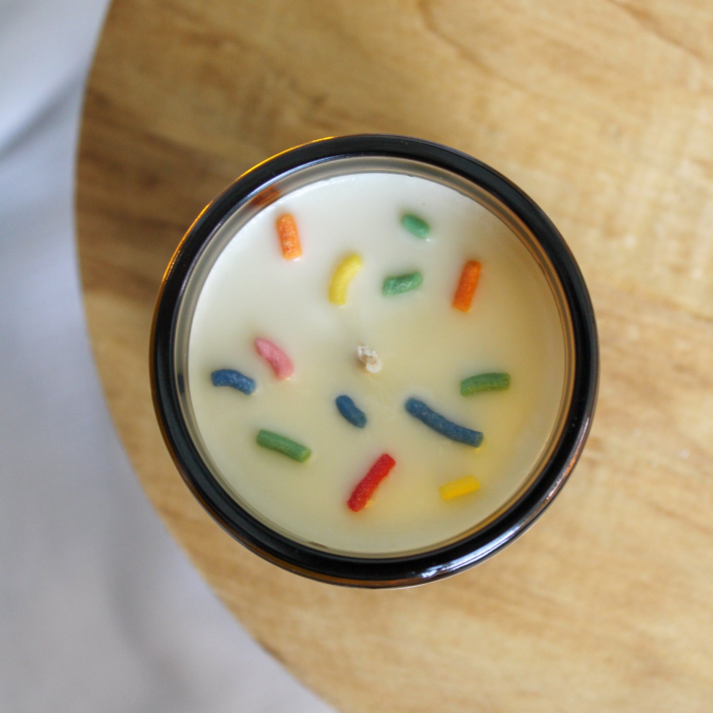 Happy Birthday 7oz Candle with Sprinkles