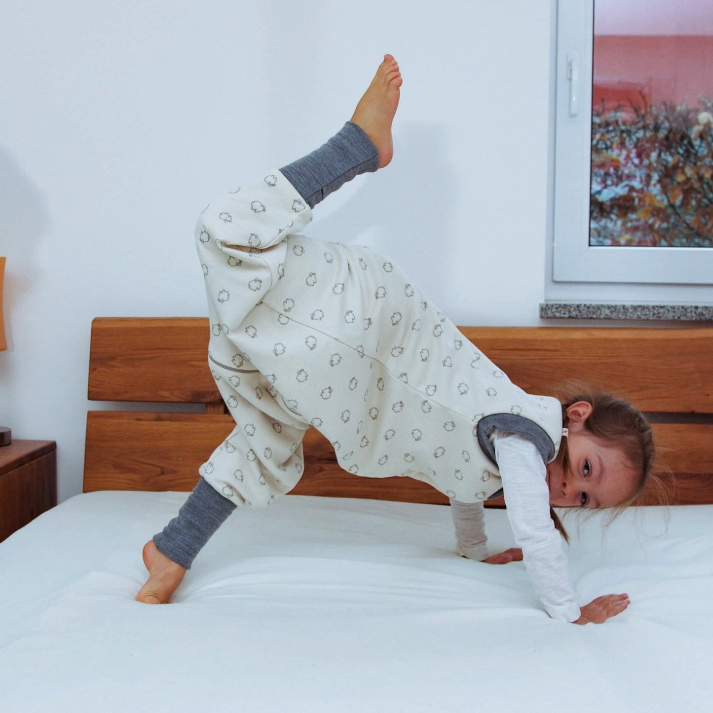 SLEEP SACK WITH OPEN LEGS - sheep