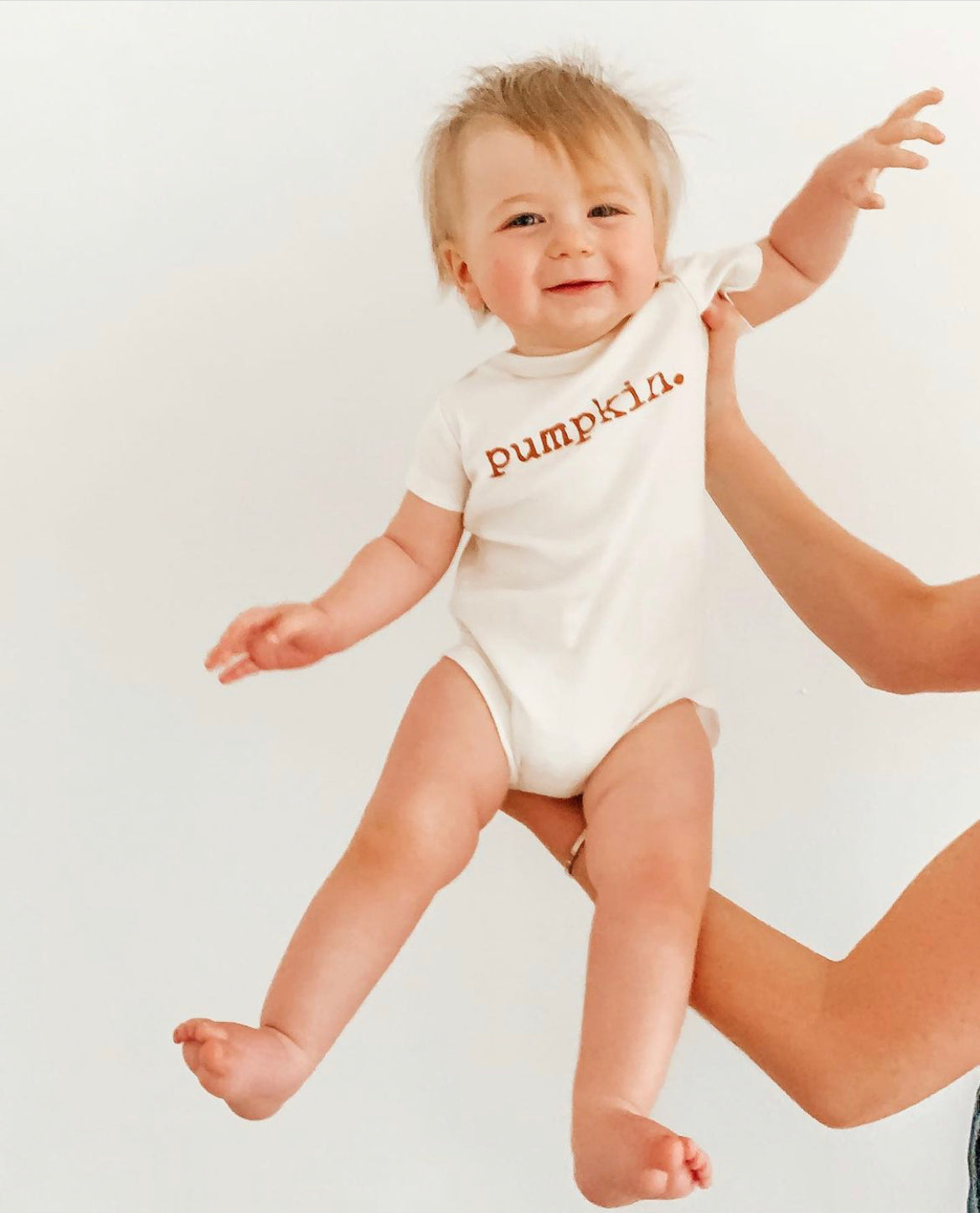 Pumpkin Organic Cotton Baby Bodysuit – Short Sleeve, 0–24M