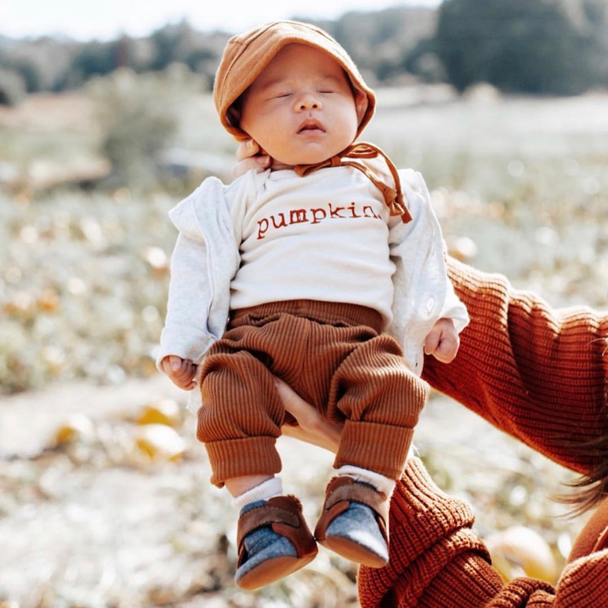 Pumpkin Organic Cotton Baby Bodysuit – Long Sleeve, 0–24M