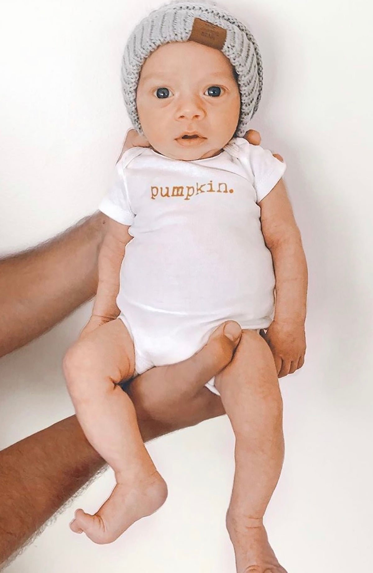 Pumpkin Organic Cotton Baby Bodysuit – Short Sleeve, 0–24M