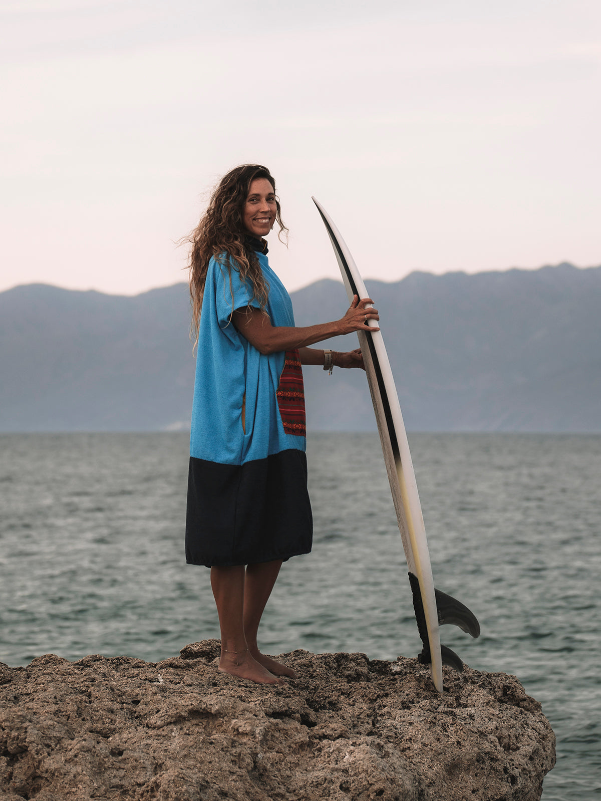 Merino Wool Towel Poncho – Iksplor x SURreal – Unisex