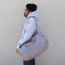 Load image into Gallery viewer, Terra Thread Bumi Eco Sustainable Sports Duffel Bag
