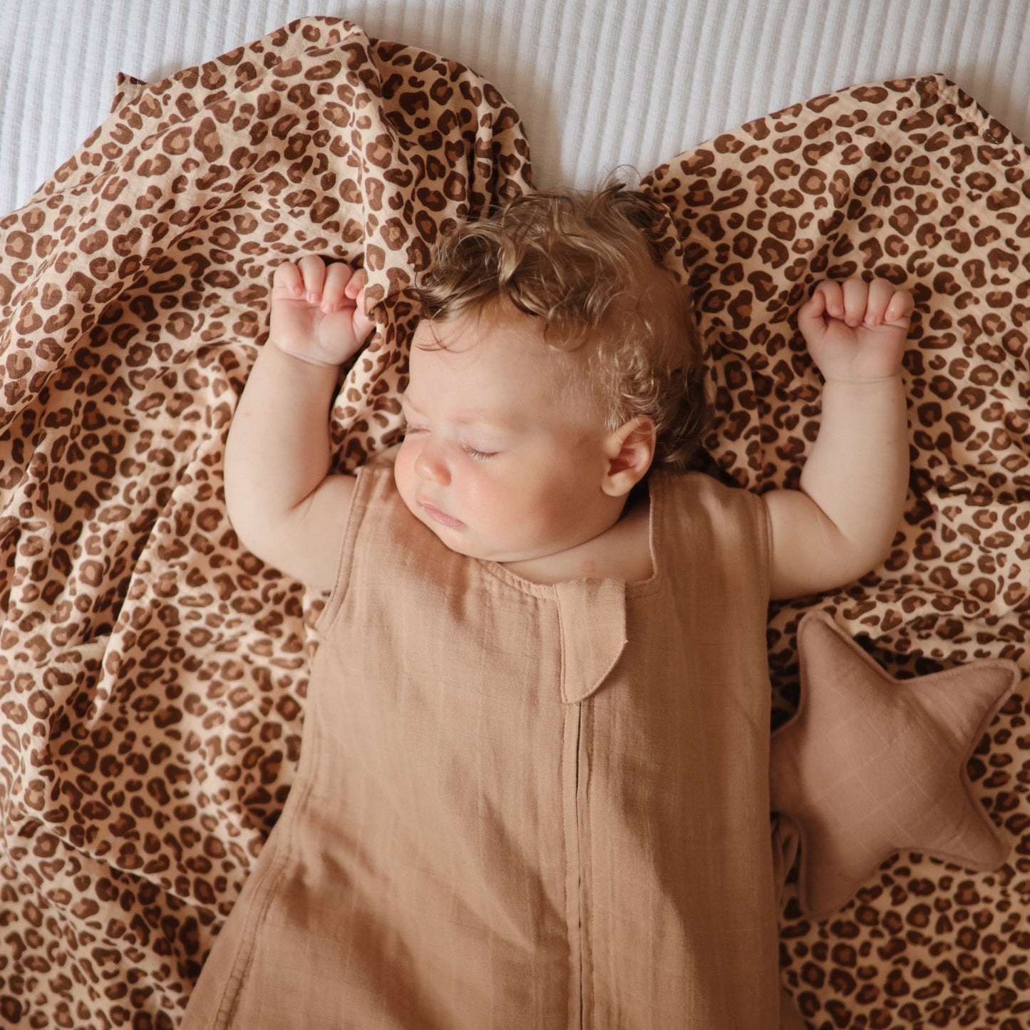 Mushie Organic Cotton Star Baby Lovey Security Blanket