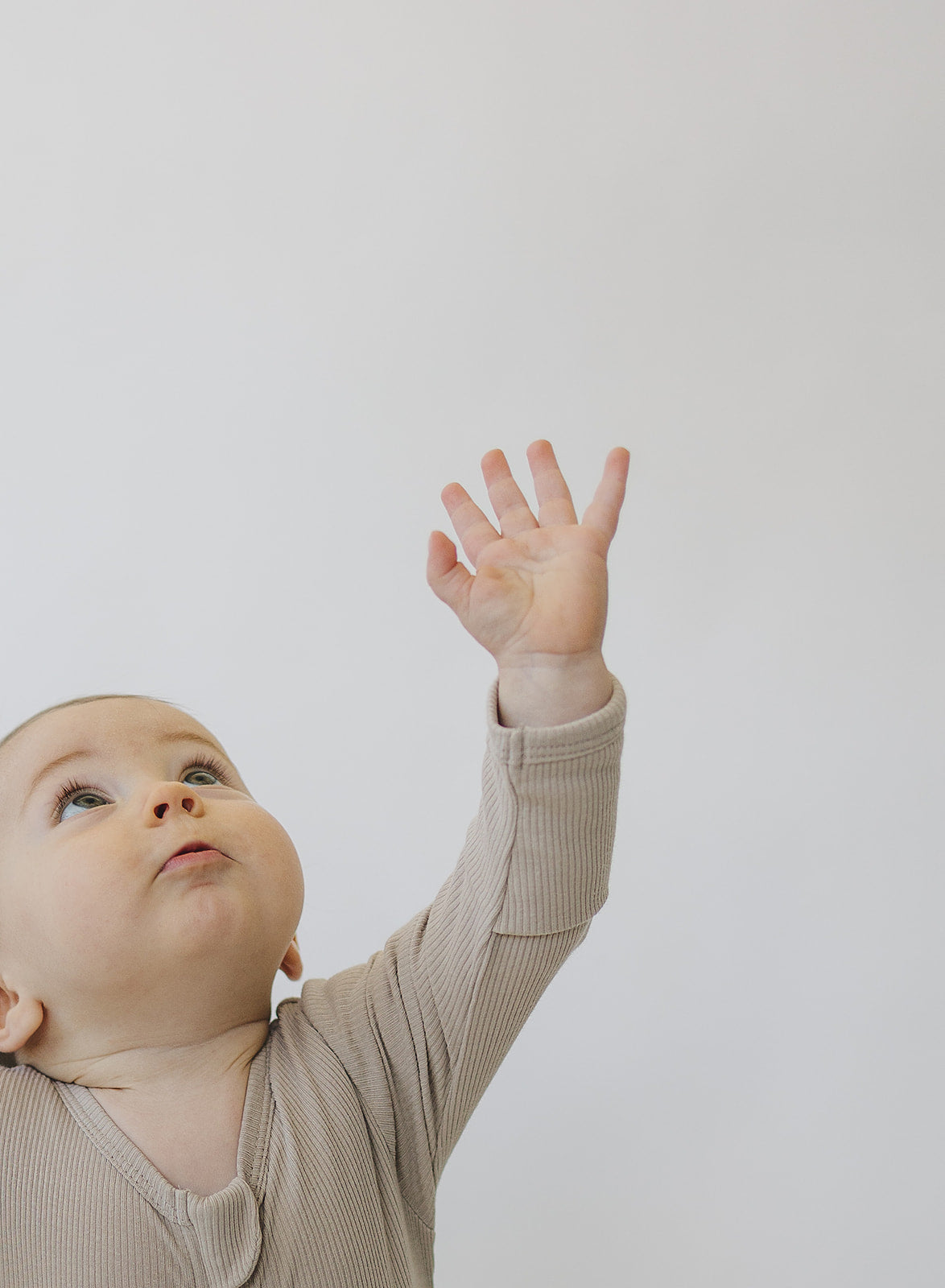 Mebie Baby Oatmeal Organic Cotton Ribbed Zipper Footed Onesie Pajamas