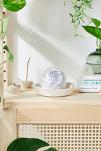 Load image into Gallery viewer, Organic Bath Bomb / Oat N Honey Extra Large Bath Fizz
