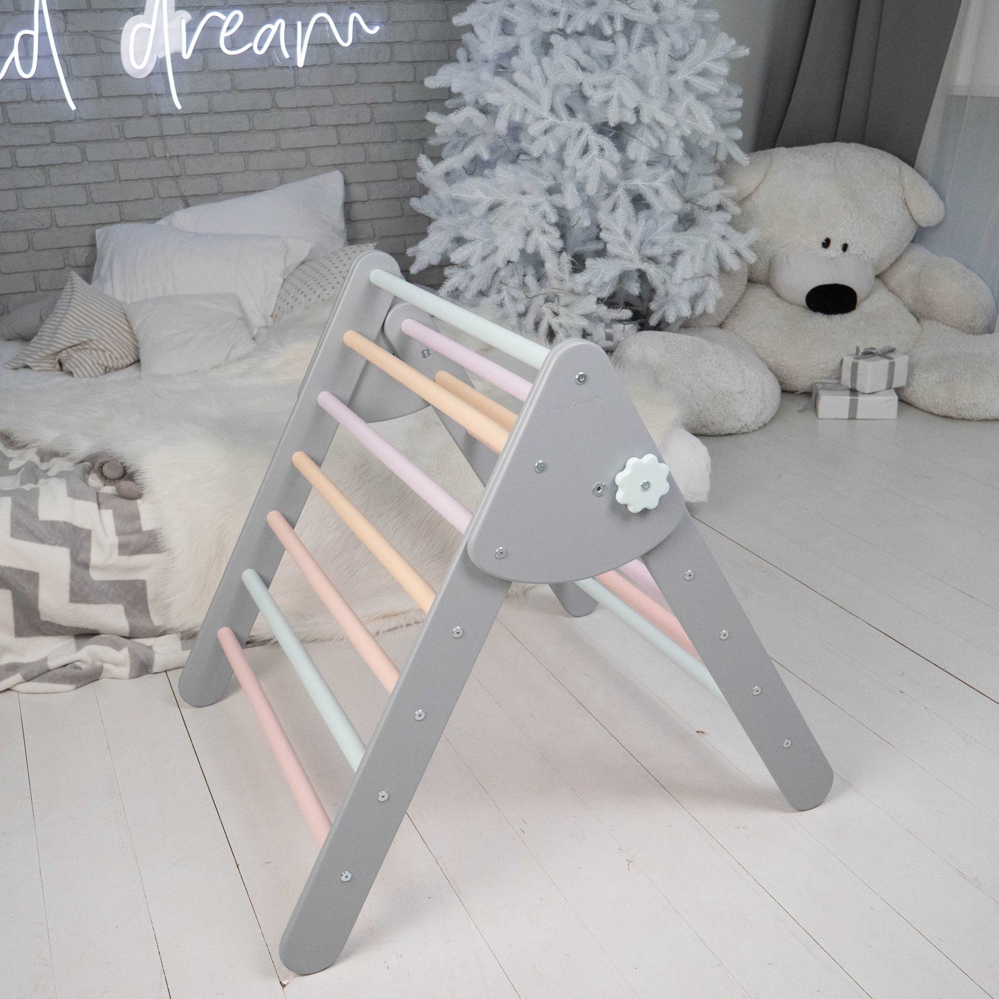 Wood and Hearts Eco-Friendly Wooden Montessori Foldable Pikler Triangle