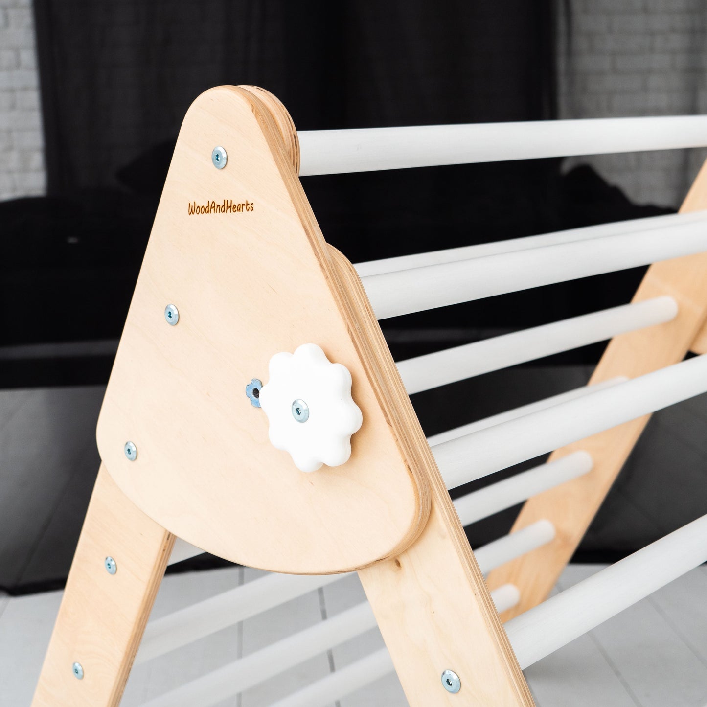 Wood and Hearts Eco-Friendly Wooden Montessori Foldable Pikler Triangle