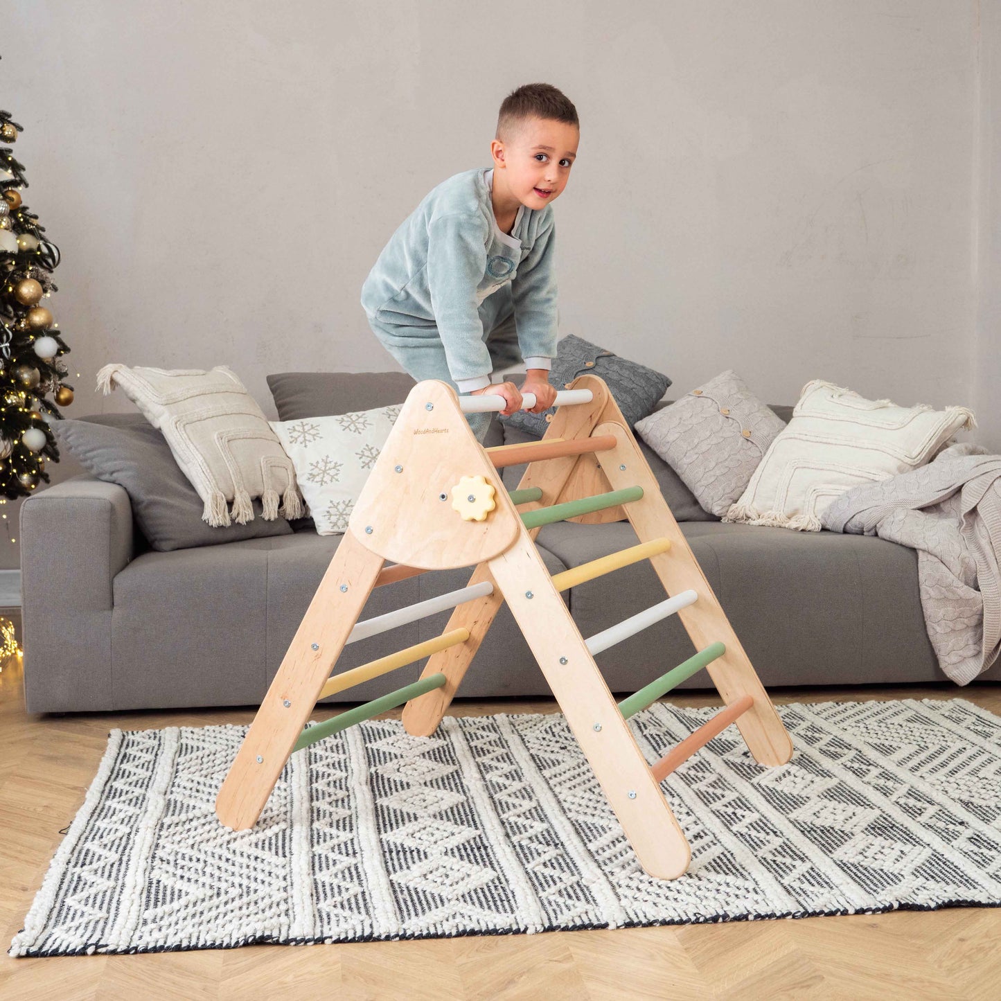 Wood and Hearts Eco-Friendly Wooden Montessori Foldable Pikler Triangle