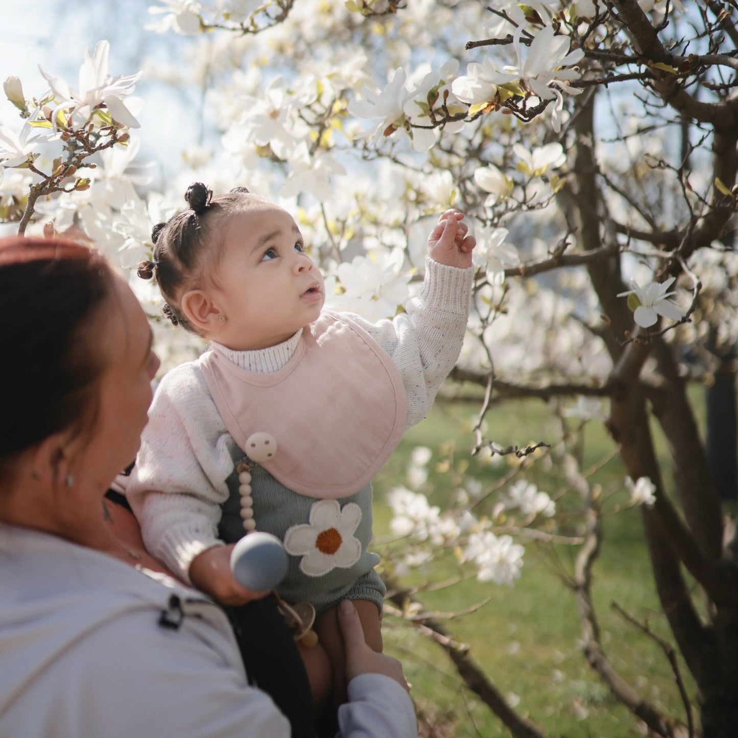 Mushie Organic Cotton Muslin Bib
