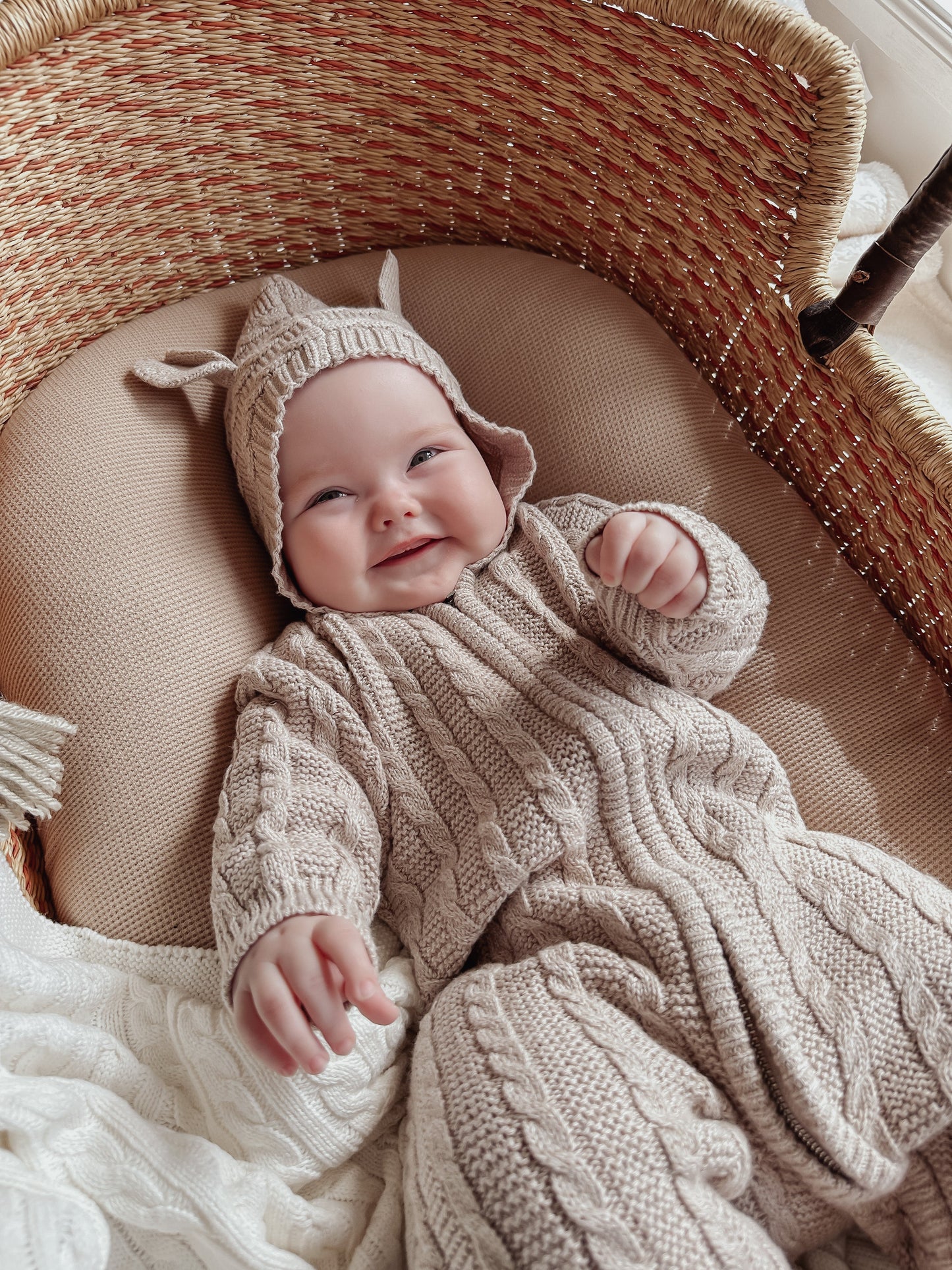 Luna + Luca Baby Bear Cable Knit Jumpsuit - Heather Beige
