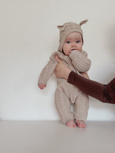 Load image into Gallery viewer, Luna + Luca Baby Bear Cable Knit Jumpsuit - Heather Beige
