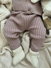 Load image into Gallery viewer, Luca + Luna Organic Cotton Chunky Rib Baby and Toddler Leggings - Dusty Petal
