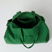 Load image into Gallery viewer, Terra Thread Bumi Eco Sustainable Sports Duffel Bag
