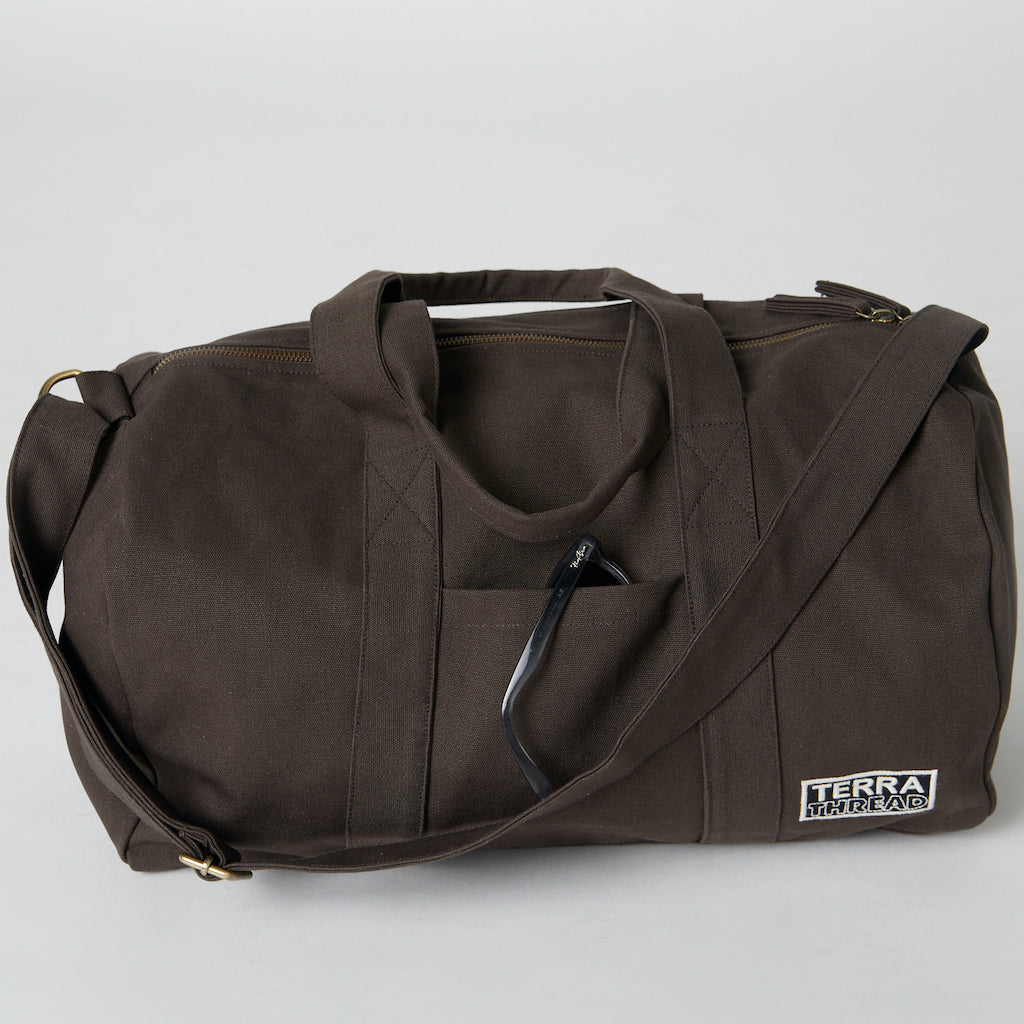 Terra Thread Aarde Eco-Friendly Gym Sports Camp Weekender Duffle Bag