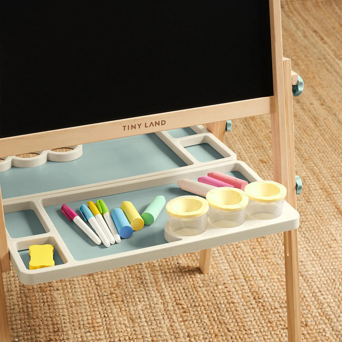 Tiny Land Magnitales Double-Sided Art Easel & Paper Roll Set