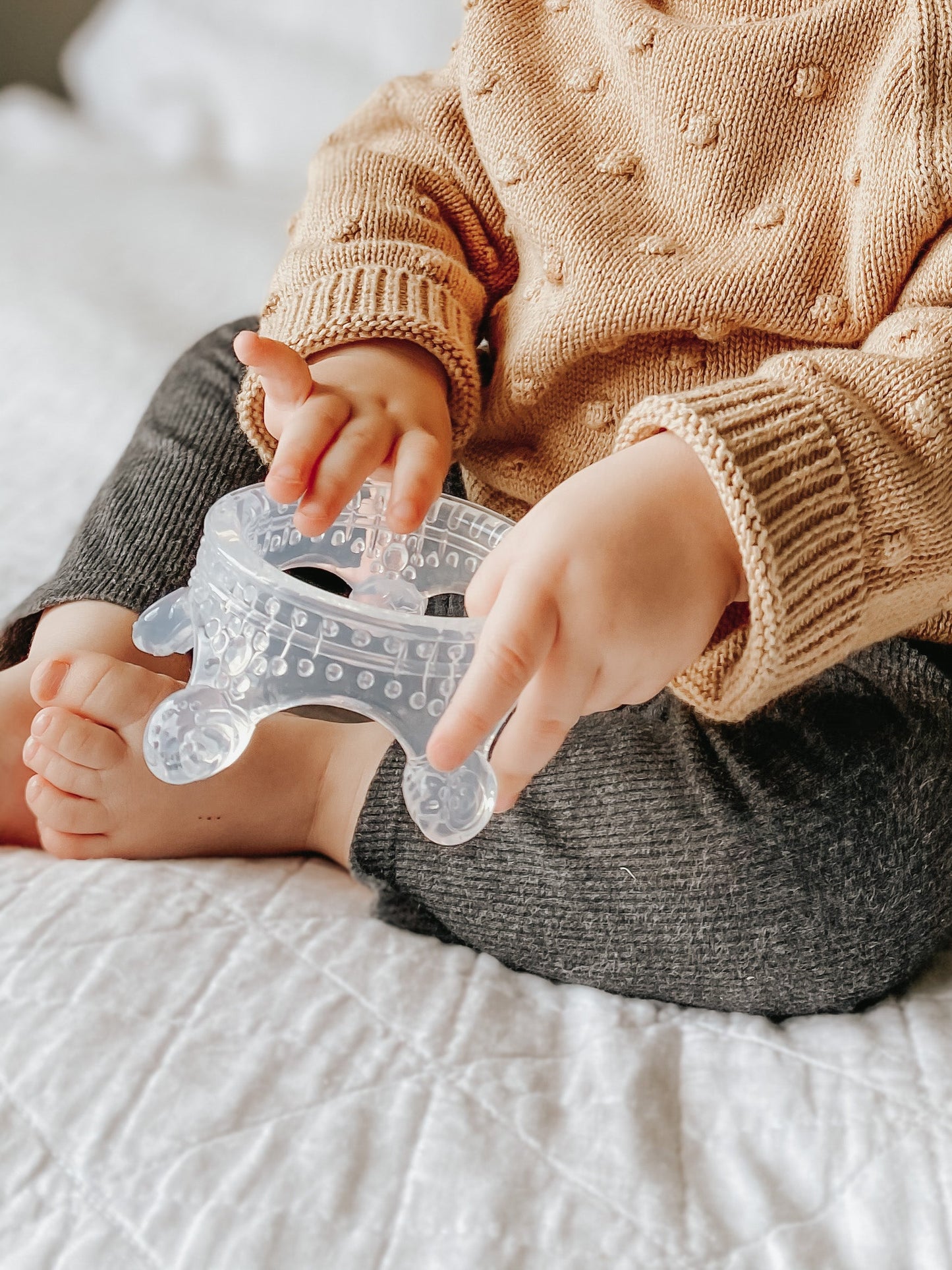 Haakaa Silicone Crown Teether 1 PK - Clear