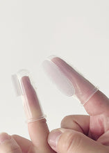 Load image into Gallery viewer, Haakaa Silicone Finger Toothbrush Set 2pcs (Small &amp; Large)
