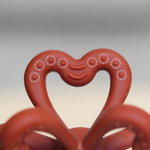 Load image into Gallery viewer, Haakaa Silicone Clover Teether 1 PK
