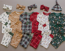 Load image into Gallery viewer, Mebie Baby Christmas Tree Sustainable Bamboo Kids&#39; Cozy Pajamas Lounge Set
