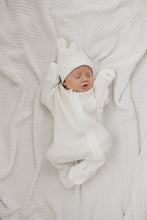 Load image into Gallery viewer, Luna + Luca Bear Waffle Set - White
