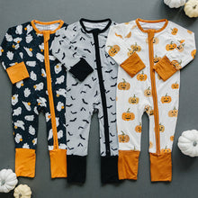 Load image into Gallery viewer, Mebie Baby Halloween Bats Bamboo Zipper
