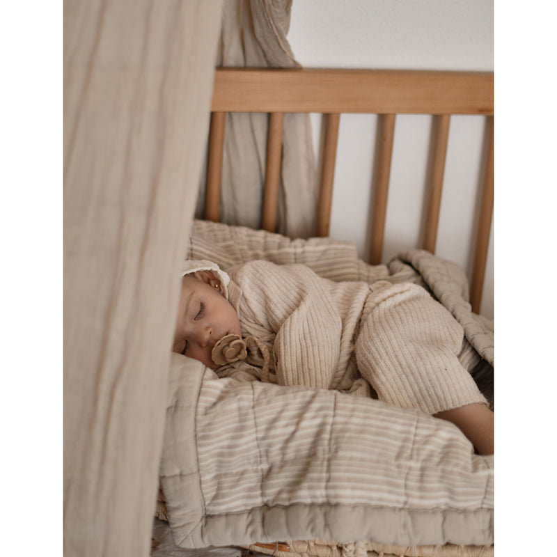 Anna Reversible Washed Cotton Baby Blanket – Sable, Medium
